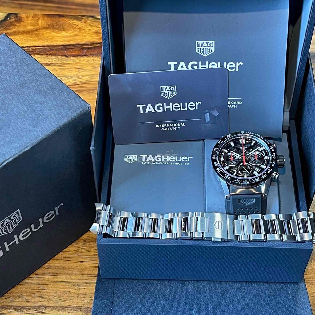 Tag Heuer Carrera CBG2010.BA0662 full box