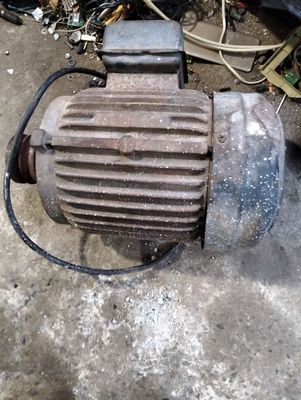 Có mô tơ còn Sài cần bán. Mua bán Đồ chuyên dụng, Giống nuôi trồng tại Huyện Bình Chánh Tp Hồ Chí Minh được đăng bởi chuyên bán đồ 