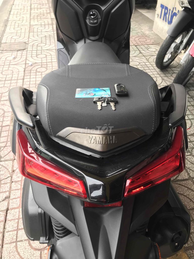 XMAX300 BSTP 1 CHỦ - ZIN NGUYÊN CON - GÓP NỢ XẤU. Mua bán Xe máy tại Quận 8 Tp Hồ Chí Minh được đăng bởi XE MÁY NGUYỄN MINH SƠN hình 3