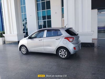 Bán xe i10 bản đủ chính chủ từ mới đời 2016. Mua bán Ô tô tại Huyện Cẩm Xuyên Hà Tĩnh được đăng bởi quac tuan