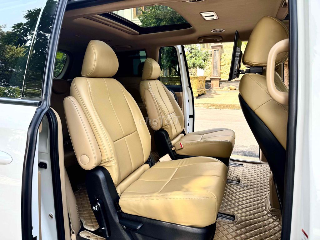 Kia Sedona 2019 2.2 DAT Luxury - 76000 km. Mua bán Ô tô tại Quận 12 Tp Hồ Chí Minh được đăng bởi Hoàng Huy hình 9