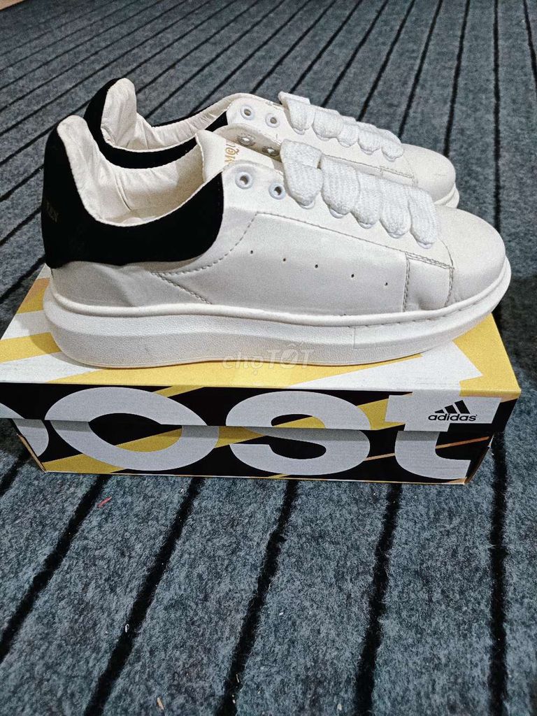 [Bán lại] Giày Alexander McQueen size 42. Mua bán Giày dép tại Huyện Hải Hậu Nam Định được đăng bởi Đạt  hình 1