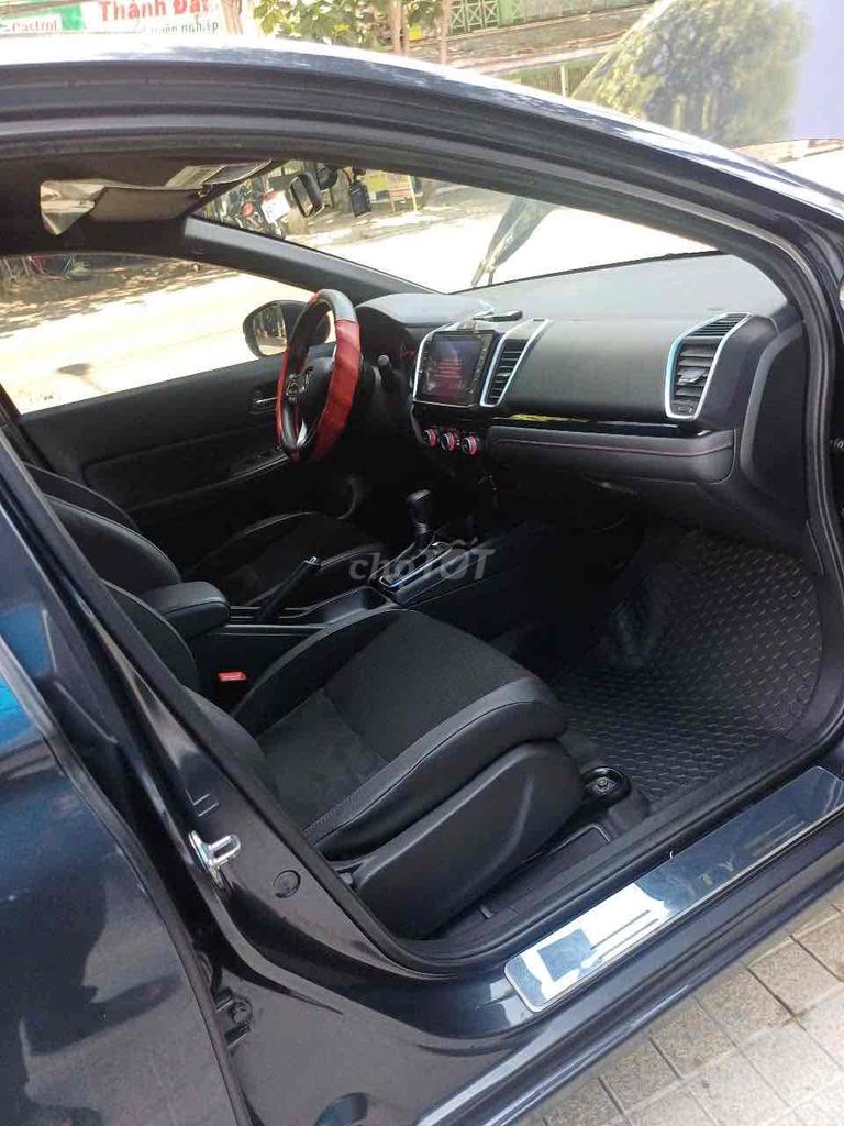 Honda City 2022 RS - 91000 km. Mua bán Ô tô tại Quận 12 Tp Hồ Chí Minh được đăng bởi Salon Ô tô Hoàng Minh Phát hình 6