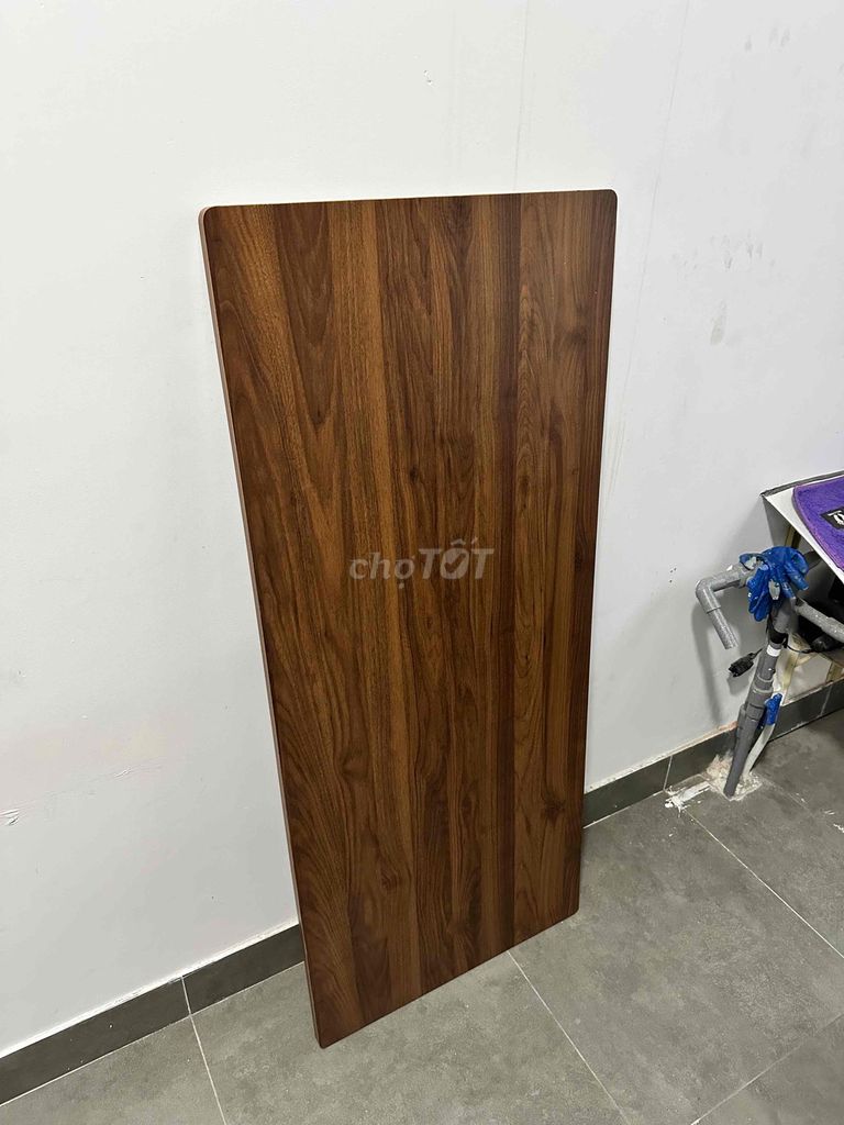 Mặt bàn Gỗ Nâu 1m4x60cm. Mua bán Bàn ghế tại Quận Liên Chiểu Đà Nẵng được đăng bởi Baus hình 1