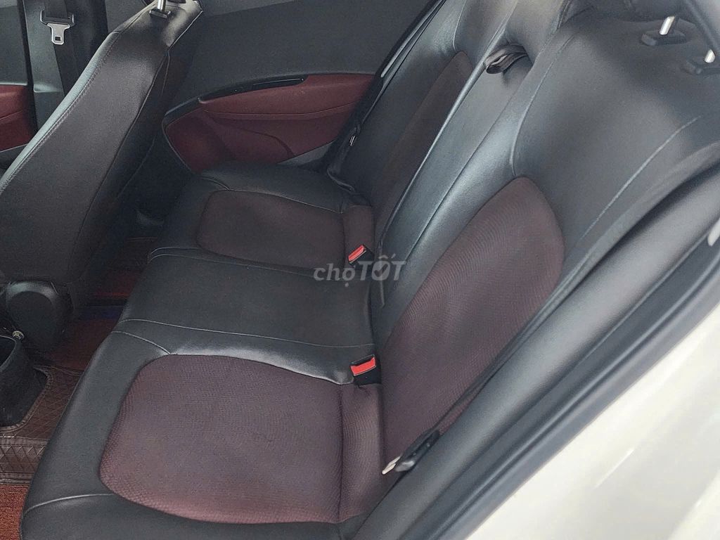 Hyundai i10 Grand 1.2 AT 2019 -  290 Triệu. Mua bán Ô tô tại Thành phố Bắc Giang Bắc Giang được đăng bởi Bảo Linh hình 4