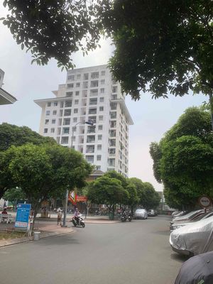 bán căn chung cư lạc long quân p5 quận 11 tphcm. Mua bán căn hộ/chung cư tại Quận 11 Tp Hồ Chí Minh được đăng bởi nguyenxuanthinh quận tân phú 