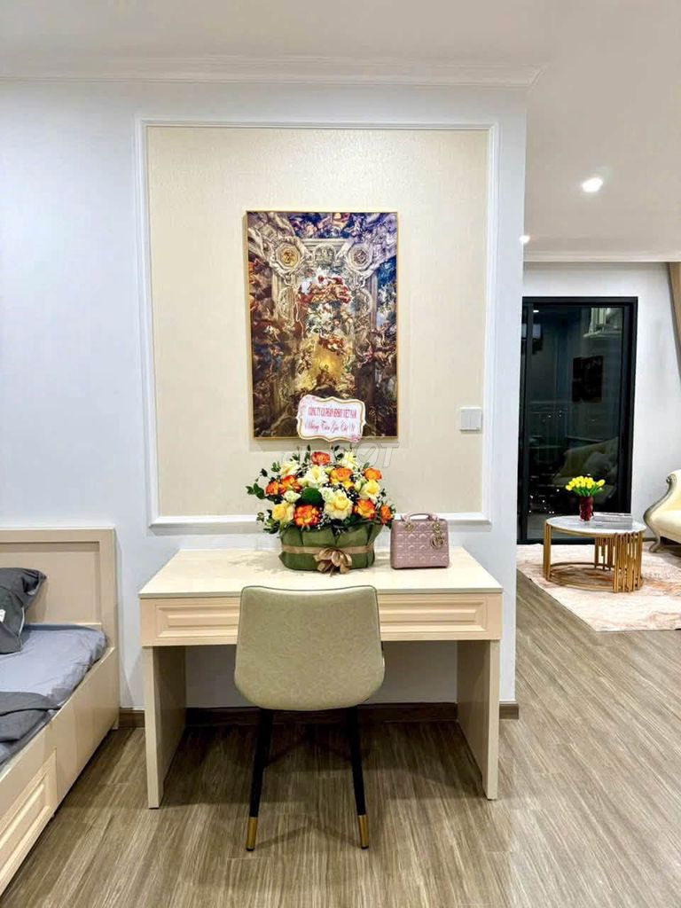 1-комнатная квартира с нишей в Vinhomes Ocean Park, с хорошей мебелью, 8.5 млн