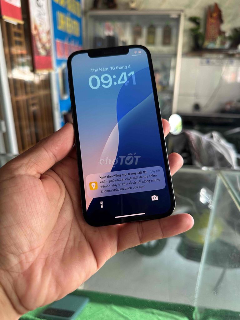 iphone  12 Pro lock 128 màu xanh. Mua bán Điện thoại tại Huyện Củ Chi Tp Hồ Chí Minh được đăng bởi nguyễn quốc Thắng hình 1