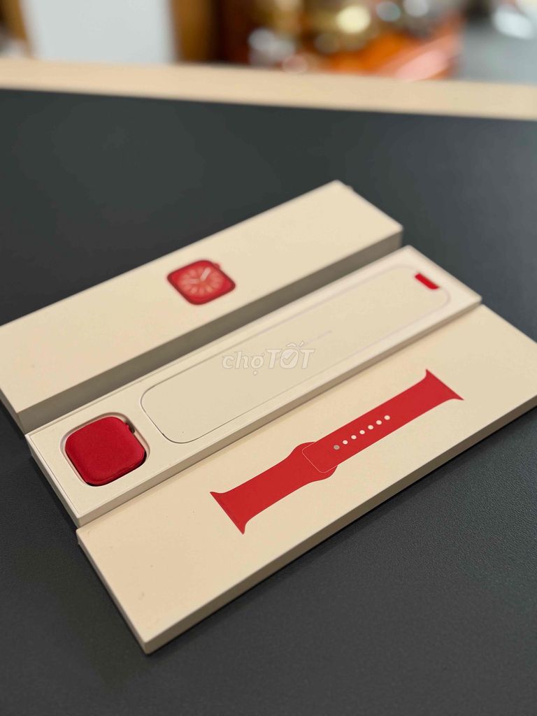 Apple Watch Series 8 Đỏ Đã sử dụng. Mua bán Thiết bị đeo thông minh tại Quận Ninh Kiều Cần Thơ được đăng bởi Minh Phát hình 1