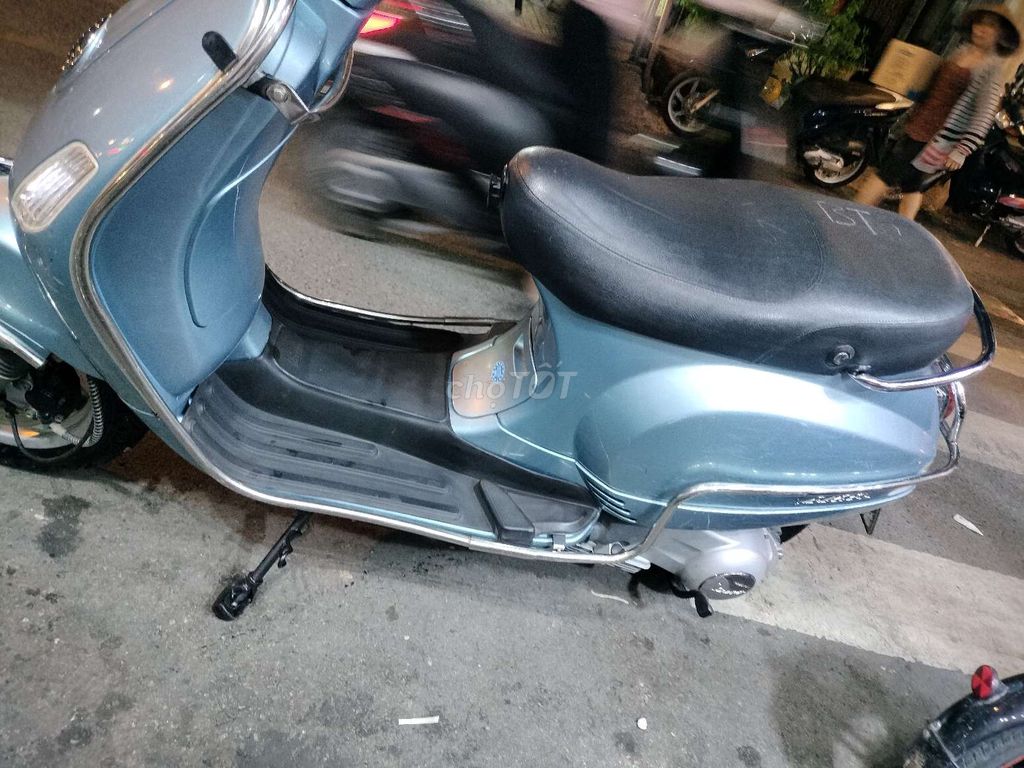 Xe Piaggio LX Fi. Mua bán Xe máy tại Quận 11 Tp Hồ Chí Minh được đăng bởi Cửa Hàng Bảo Trâm hình 3