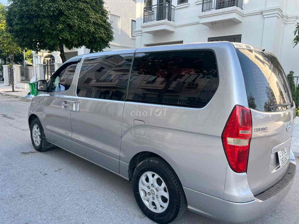 Hyundai Grand Starex 2011 - 9 chỗ. Mua bán Ô tô tại Quận Hà Đông Hà Nội được đăng bởi Hiệp Xoăn Hà Đông hình 6