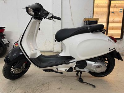 Piaggio Vespa 3vie 2015 Trắng đen. Mua bán Xe máy tại Quận Thanh Khê Đà Nẵng được đăng bởi Long