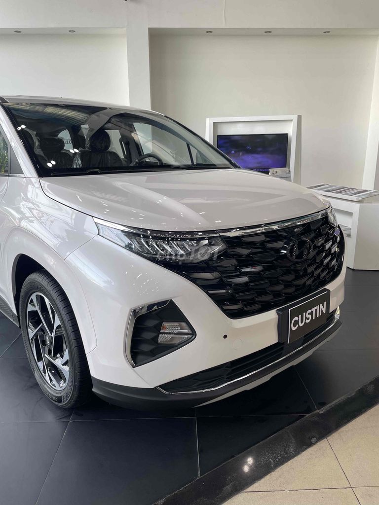 Hyundai Custin 2025 Đặc Biệt 1.5T. Mua bán Ô tô tại Thành phố Biên Hòa Đồng Nai được đăng bởi Trần Quý hình 3