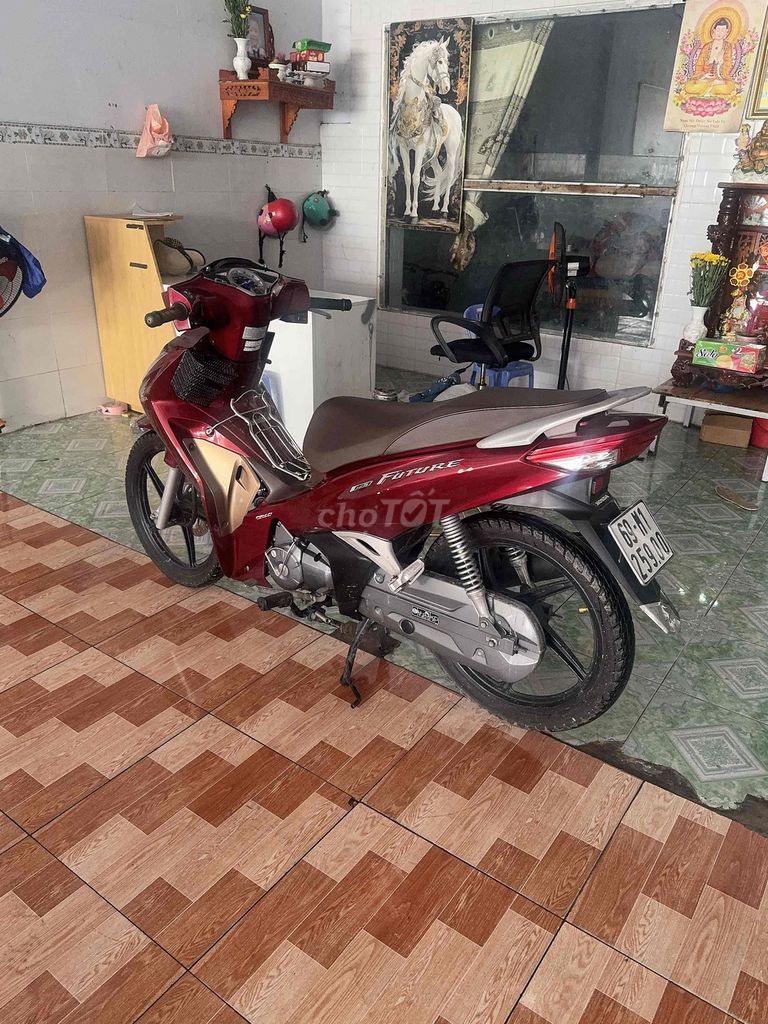 Honda Future Lead 221 Красный
