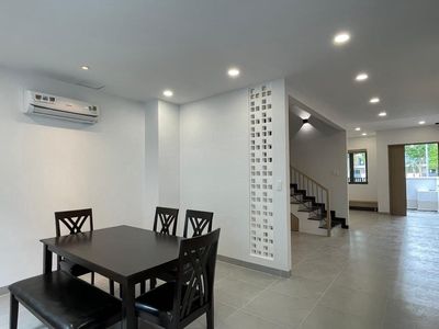 Cho thuê nhà full nội thất mới 100% tại VSIP2, cách TPM chỉ 7km. Cho thuê nhà ở tại Thị xã Tân Uyên Bình Dương được đăng bởi Mỹ Xuyên