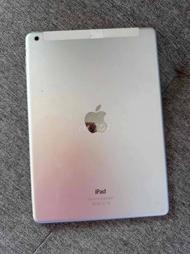 Apple iPad Air 64GB Trắng. Mua bán Máy tính bảng tại Quận Tân Phú Tp Hồ Chí Minh được đăng bởi Hoàng hình 1