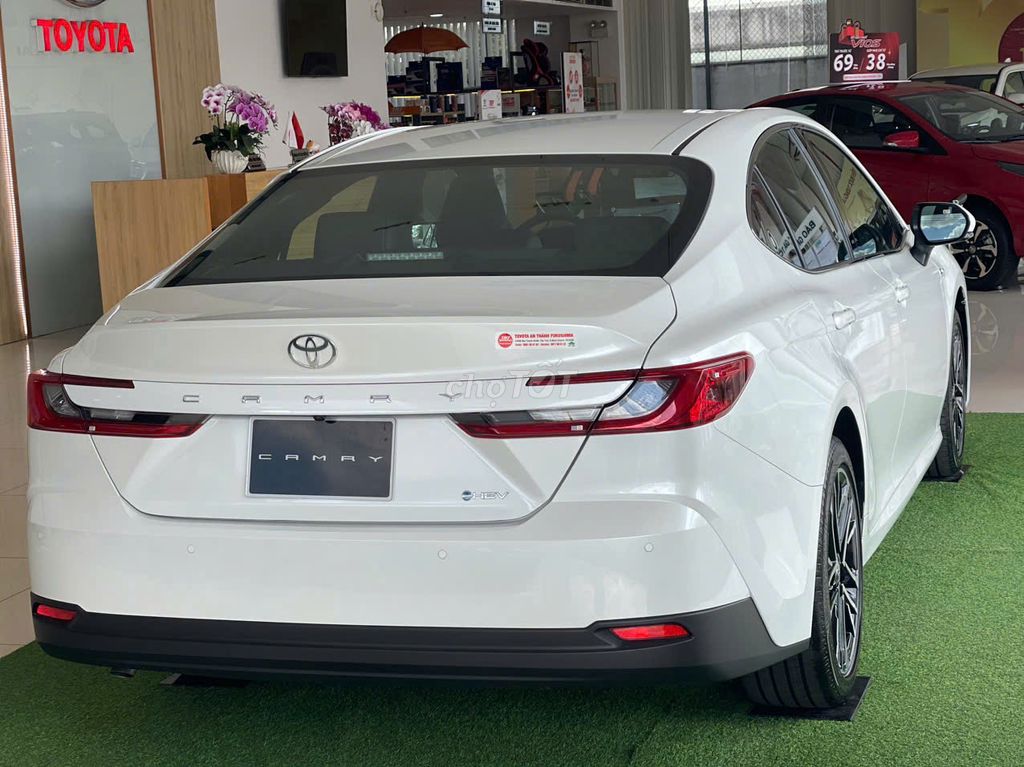 Toyota Camry 2025 2.5HEV MID 2025 giá 1.310 triệu. Mua bán Ô tô tại Huyện Bình Chánh Tp Hồ Chí Minh được đăng bởi TRANGTRAN TOYOTA AN THÀNH hình 5
