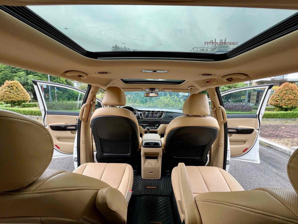 Kia Sedona 2019 2.2 DAT Luxury - 80000 km. Mua bán Ô tô tại Quận 12 Tp Hồ Chí Minh được đăng bởi a trung hình 14