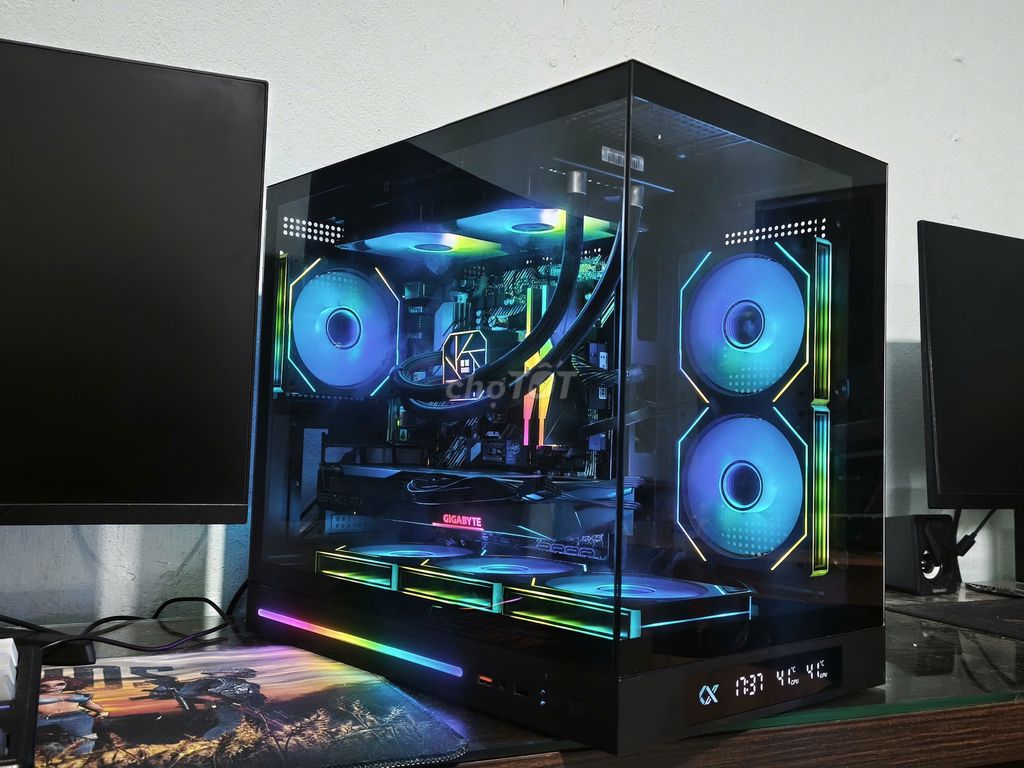 Case B550 / Ryzen5 5600G / RTX3060TI 3FAN . Còn BH. Mua bán Máy tính để bàn tại Quận Cẩm Lệ Đà Nẵng được đăng bởi Long hình 1