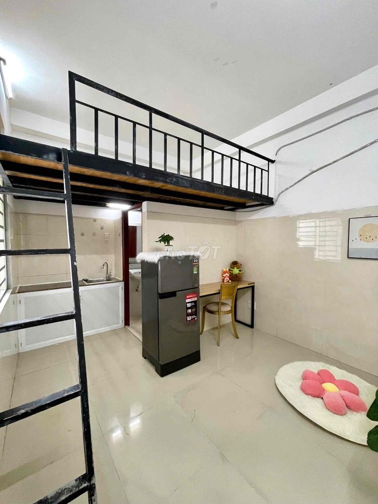 Phòng DupLex 28m2 Full tiện nghi cửa sổ trời