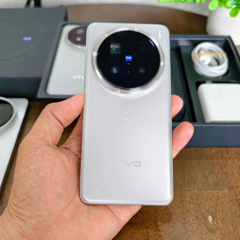 Vivo X200 Pro 512Gb Bạc Siêu Đẹp Keng Fullbox. Mua bán Điện thoại tại Quận Gò Vấp Tp Hồ Chí Minh được đăng bởi StoreUS hình 1