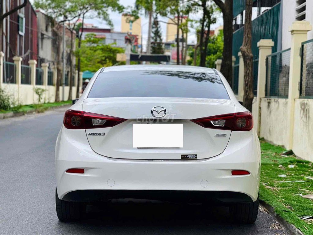 Mazda 3 2016 2.0 AT - 110000 km. Mua bán Ô tô tại Quận Cầu Giấy Hà Nội được đăng bởi Xe chất Hà Nội hình 1