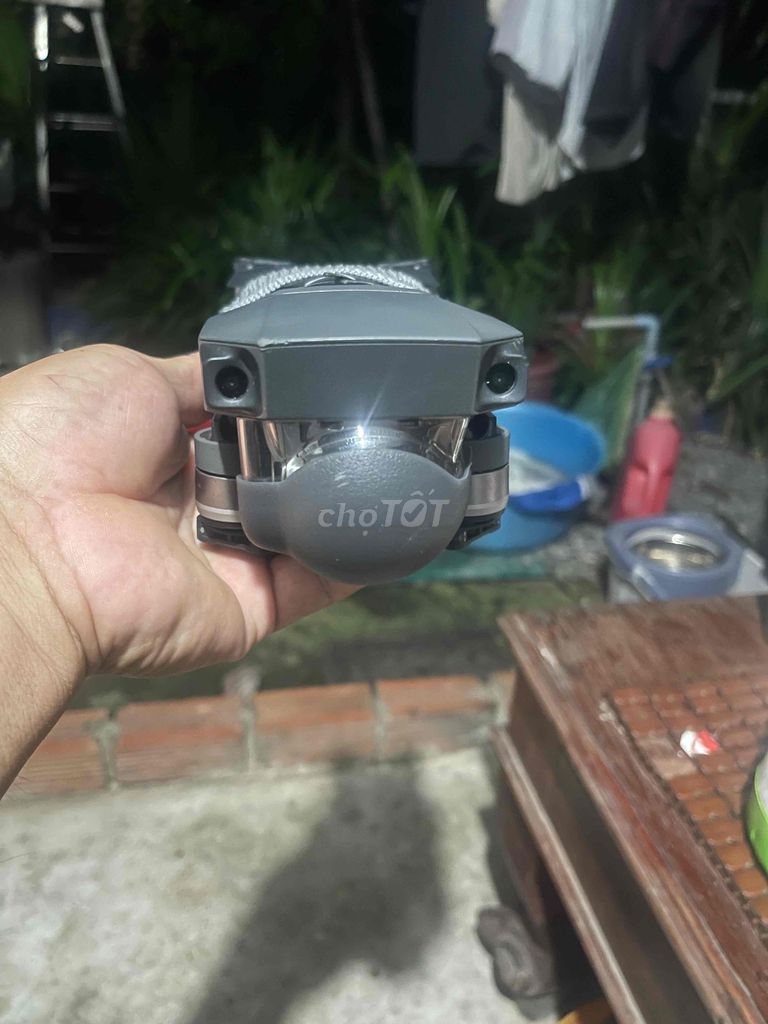 Drone DJI Mavic màu xám