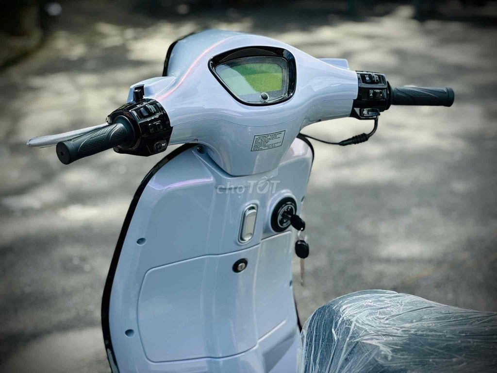 VESPA-50cc -2025 NEW 100%- Hỗ TRỢ TRẢ GÓP. Mua bán Xe máy tại Thành phố Huế Thừa Thiên Huế được đăng bởi DVCĐ Toàn Thắng hình 4