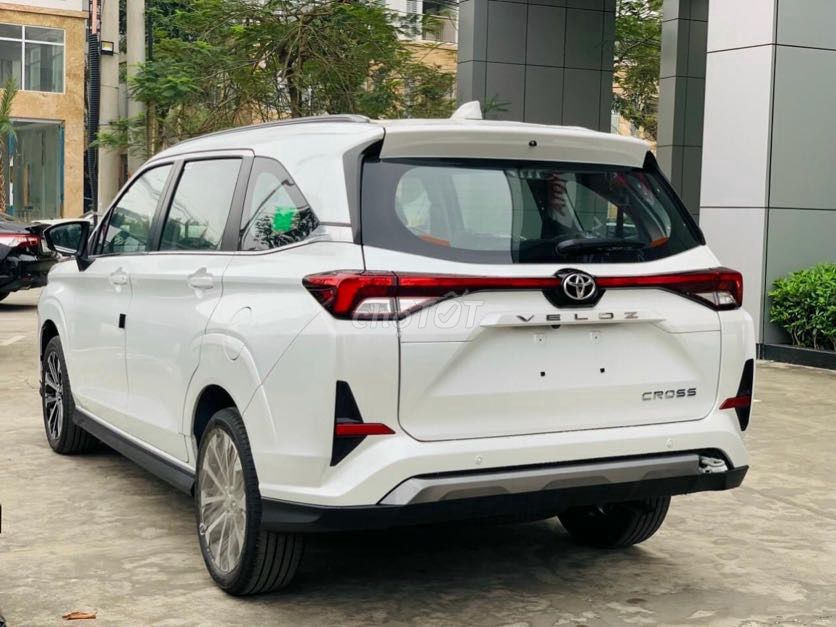 Toyota Veloz Cross 2025. Mua bán Ô tô tại Quận Hà Đông Hà Nội được đăng bởi Toyota Hà Đông  hình 4