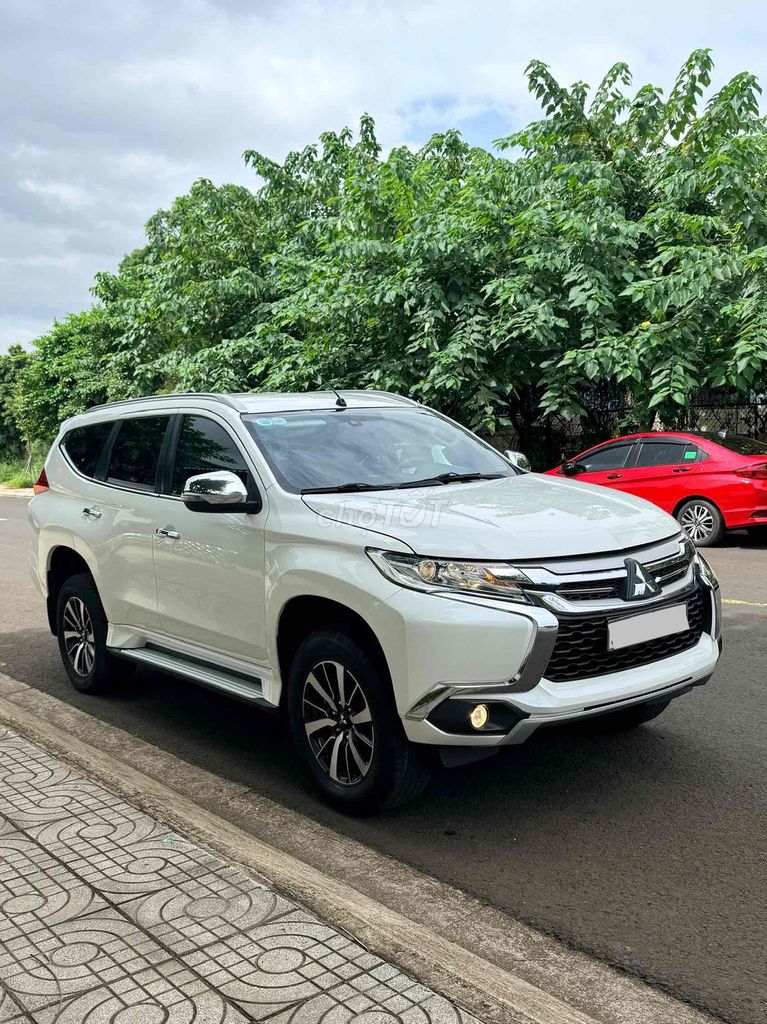 Mitsubishi Pajero Sport 2019 số sàn máy dầu 1 chủ. Mua bán Ô tô tại Thành phố Buôn Ma Thuột Đắk Lắk được đăng bởi Nguyễn duy dương hình 8