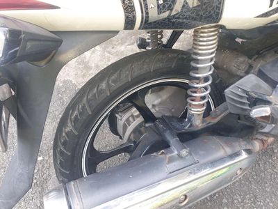 Yamaha Nouvo Trắng đen. Mua bán Xe máy tại Quận 12 Tp Hồ Chí Minh được đăng bởi Vận Chuyển Anh Khoa