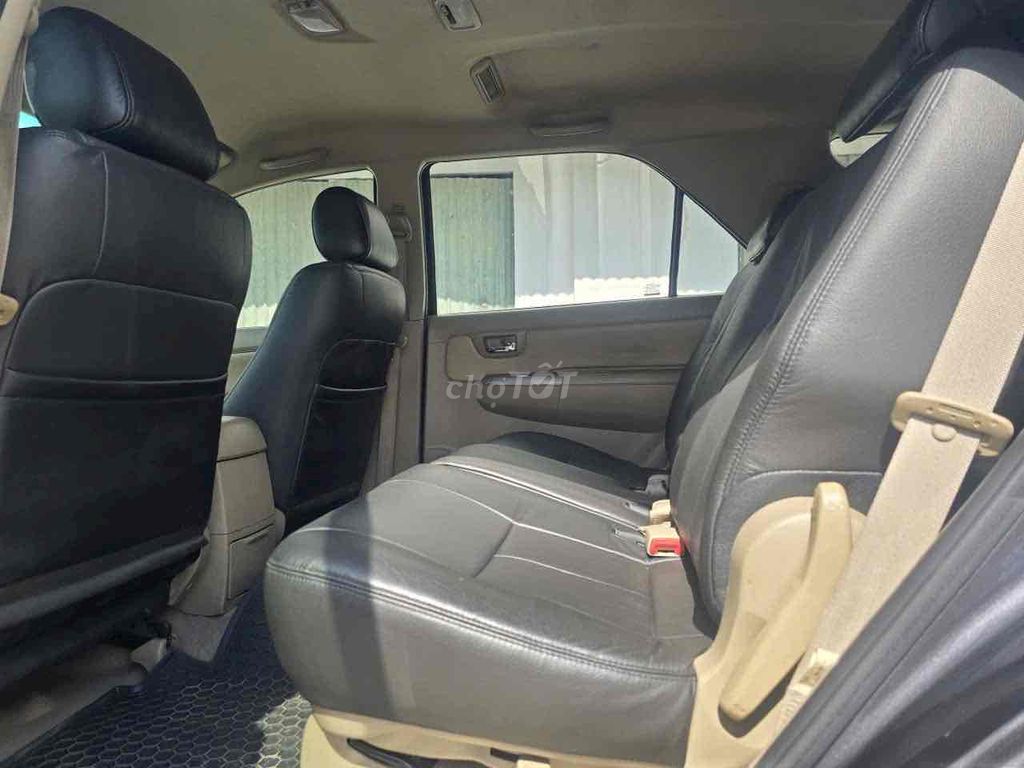 Toyota Fortuner 2.5G MT 2011 - 136000km. Mua bán Ô tô tại Quận Bình Tân Tp Hồ Chí Minh được đăng bởi Lê Văn hình 8