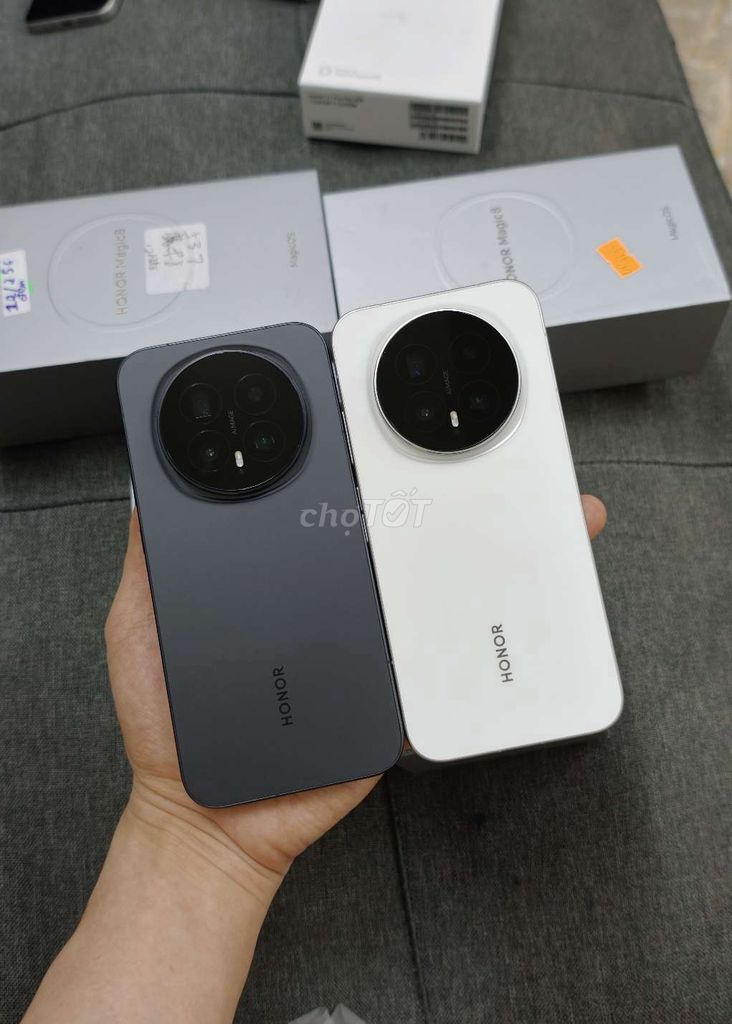 Honor Magic 8 12/256 Fullbox, Loa Hay, Camera Đẹp. Mua bán Điện thoại tại Quận Tân Bình Tp Hồ Chí Minh được đăng bởi Kiên Android Shop hình 1