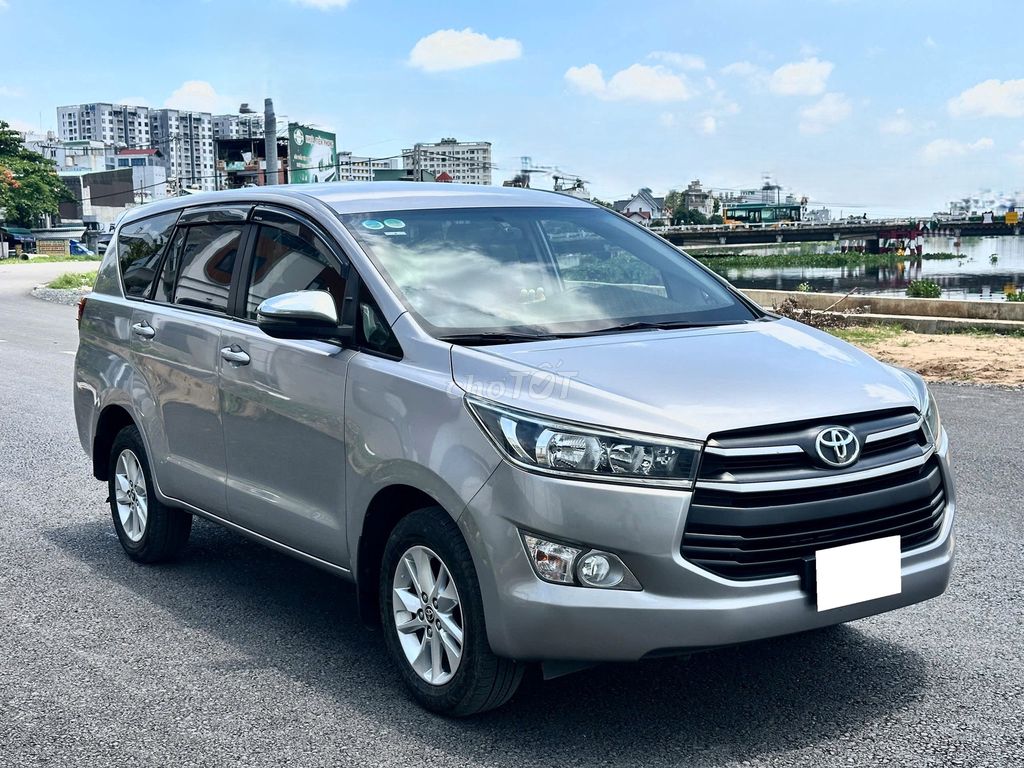 Toyota Innova 2019 2.0E số sàn 8 chỗ rộng rãi. Mua bán Ô tô tại Quận 12 Tp Hồ Chí Minh được đăng bởi Quang hình 2