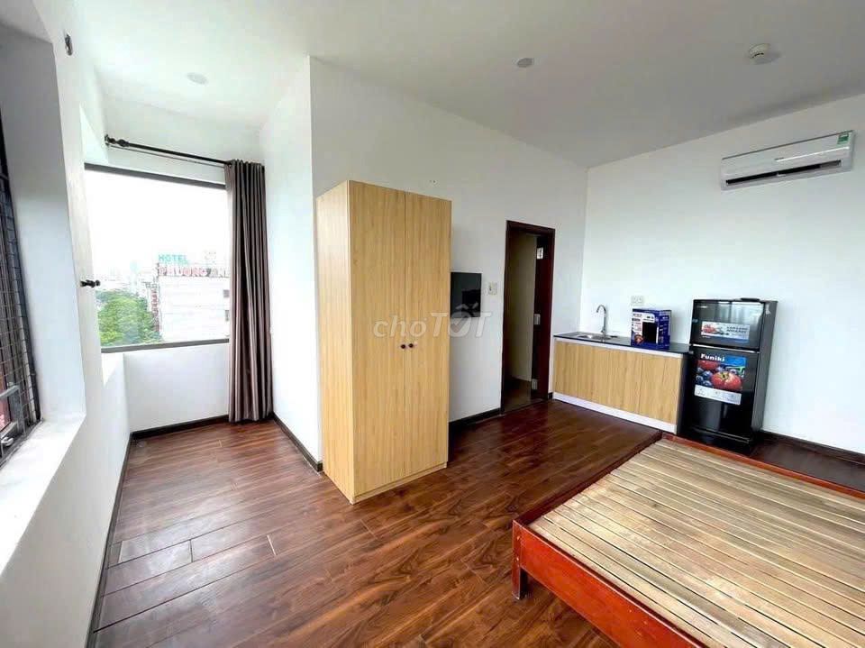 Аренда · 11 комн. · 650 м² · Quận Cẩm Lệ, ул. Đường Cách Mạng Tháng Tám