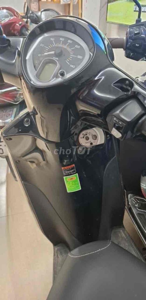 tôi mua lại và giờ không có nhu cầu nên muốn bán. Mua bán Xe máy tại Quận Hai Bà Trưng Hà Nội được đăng bởi Quyên hình 4