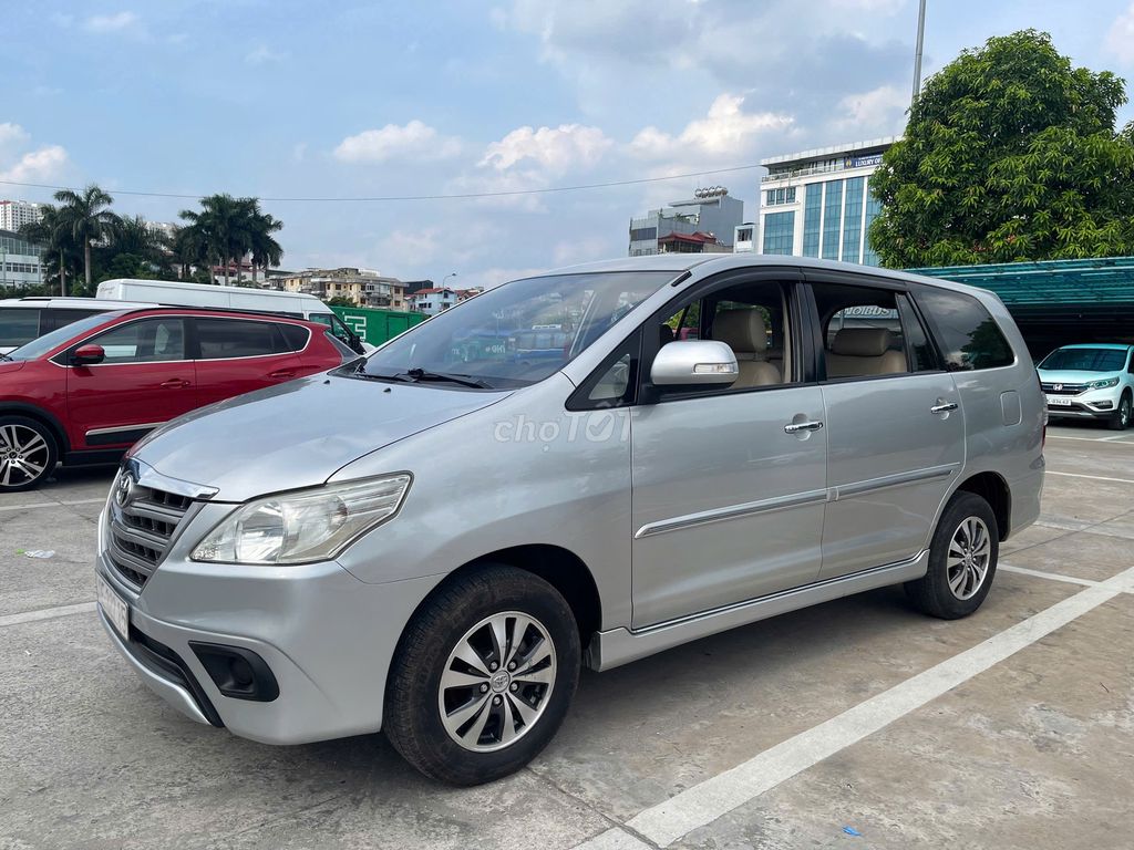 xe Toyota Innova 2016 2.0G - 120000 km