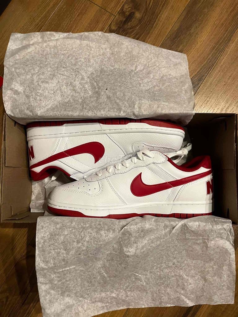 Giày thể thao Nike Nam size 43 Đỏ Trắng. Mua bán Giày dép tại Quận Long Biên Hà Nội được đăng bởi Thẩm Hải hình 1