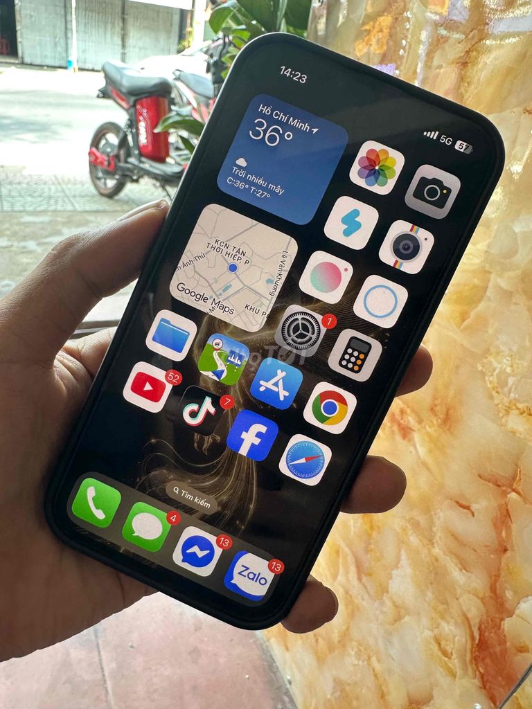 iPhone 13 Pro 256GB Đen LL/A. Mua bán Điện thoại tại Thành phố Thủ Đức Tp Hồ Chí Minh được đăng bởi Nguyễn Hoàng hình 1