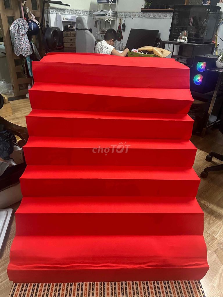 Kệ trưng bày Kim loại 7 tầng Nhật Bản Đỏ Mới. Mua bán Tủ, kệ gia đình tại Thành phố Biên Hòa Đồng Nai được đăng bởi đặng quang tuyến hình 1