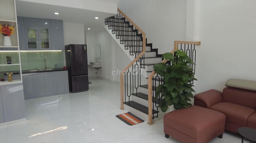 🔥 SIÊU PHẨM AN CƯ TRUNG TÂM CẨM LỆ –2 TẦNG NGÕ Ô TÔ – NỞ HẬU TÀI LỘC 🔥