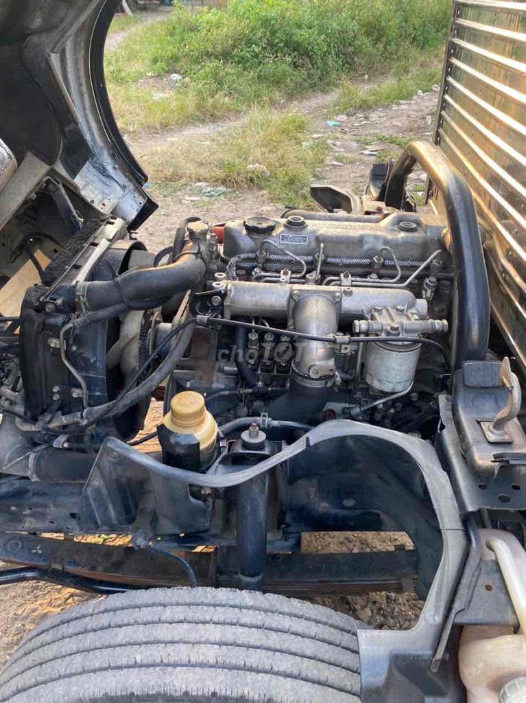 MlTSUBlSHl CANTER 2014 thùng kín dai 4m4 tải 1 t7. Mua bán Xe tải, xe ben tại Thành phố Thủ Đức Tp Hồ Chí Minh được đăng bởi tran Hong Thuy hình 7