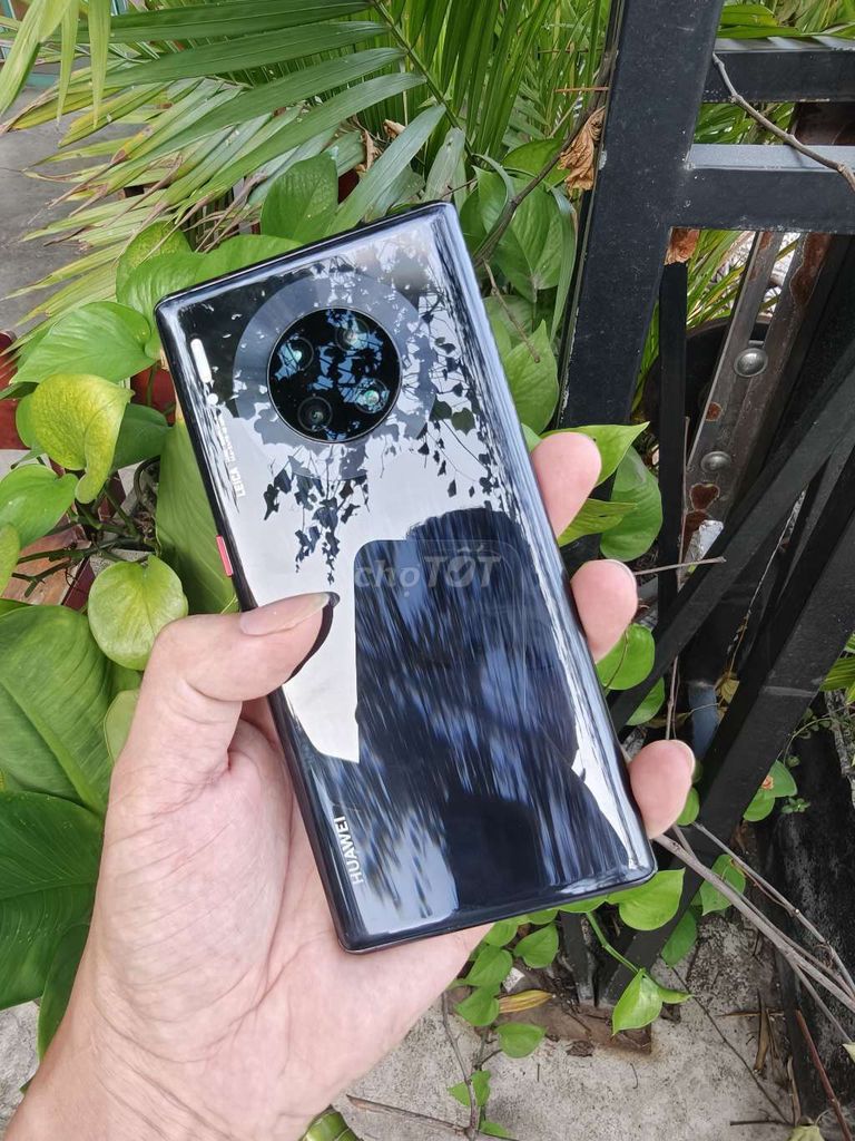Huawei mate 30 pro 5G nguyên bản. Mua bán Điện thoại tại Thành phố Thủ Dầu Một Bình Dương được đăng bởi HUNG MOBILE  hình 1