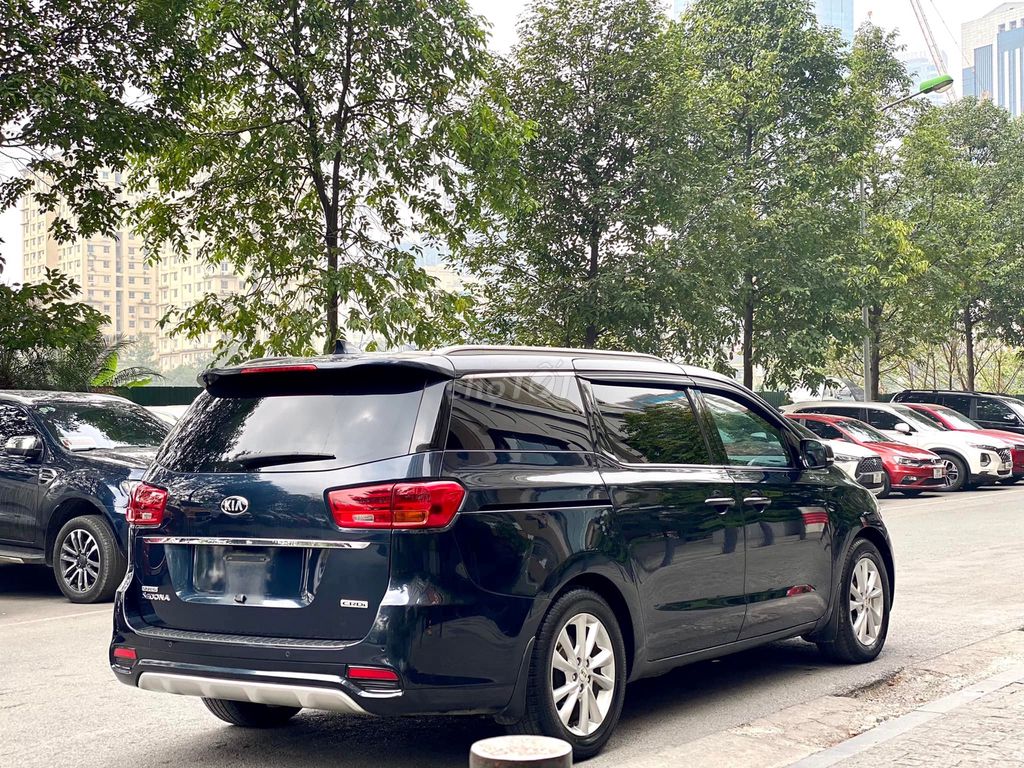 Kia Sedona 2020 2.2 DAT Luxury Full dầu 120,000 km. Mua bán Ô tô tại Thành phố Thủ Đức Tp Hồ Chí Minh được đăng bởi Đức Tứ Bánh hình 5