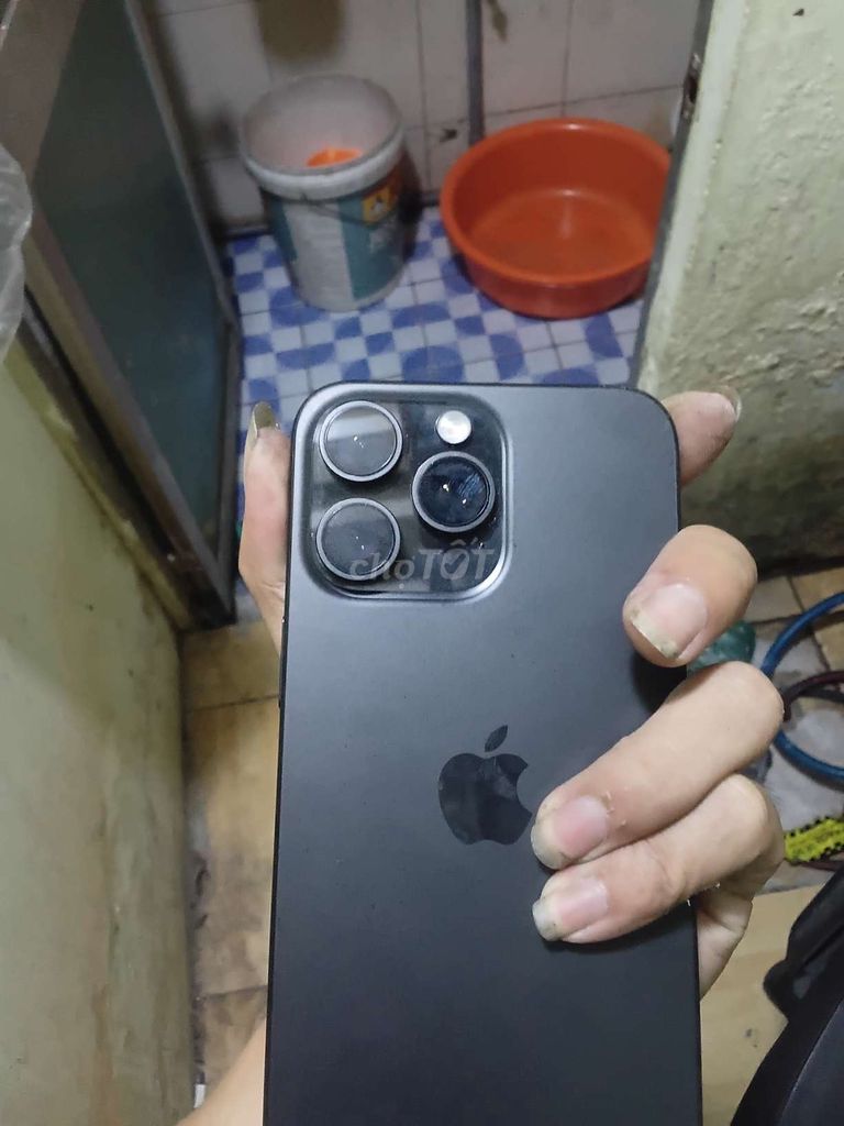 Apple iPhone 15 Pro Max Đen. Mua bán Điện thoại tại Thành phố Thủ Đức Tp Hồ Chí Minh được đăng bởi Hữu Hoàng hình 1