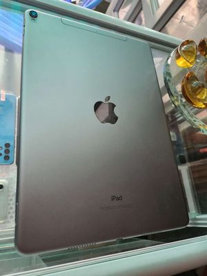 Ipad Pro 10.5 64gb wifi + 4G zin đẹp 99%. Mua bán Máy tính bảng tại Quận Bình Tân Tp Hồ Chí Minh được đăng bởi Việt Khánh