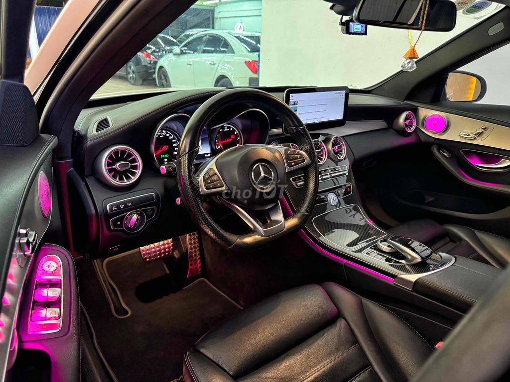 Mercedes C300 AMG sx 2018 full đồ chơi rẻ nhất VN. Mua bán Ô tô tại Thành phố Thủ Đức Tp Hồ Chí Minh được đăng bởi Võ Văn Kiệt hình 8