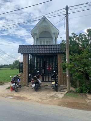 🏡 Cần bán nhà nguyên căn 135m² đường nhựa 6m huyện Cần Giuộc, Long An🏡. Mua bán nhà ở tại Huyện Cần Giuộc Long An được đăng bởi Nguyễn Xuân Ninh