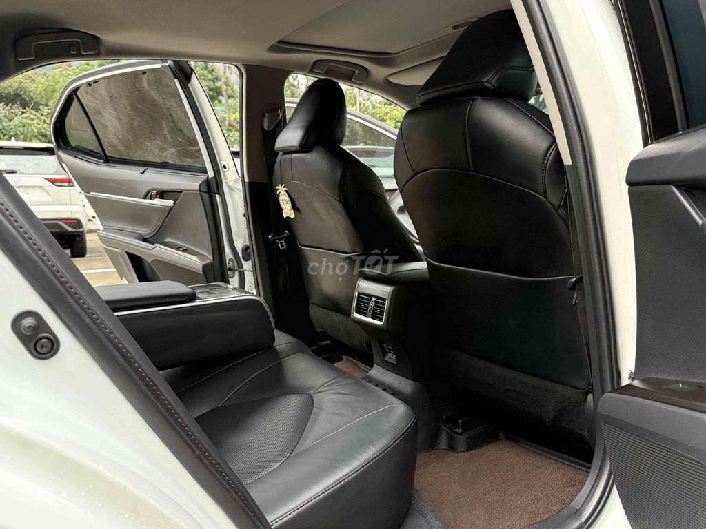 Toyota Camry 2.5Q 2022 - Xăng Cao Cấp - Cực Chất. Mua bán Ô tô tại Quận Bình Thạnh Tp Hồ Chí Minh được đăng bởi Công Sang hình 10