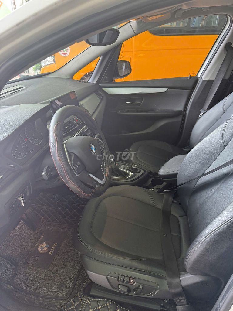 BMW 2 Series 2016 - 7 chỗ ngồi. Mua bán Ô tô tại Thành phố Thủ Đức Tp Hồ Chí Minh được đăng bởi Trúc M Auto hình 12